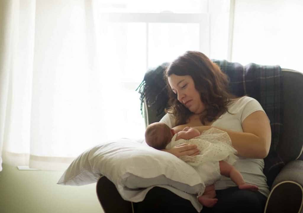 latching tips for breastfeeding